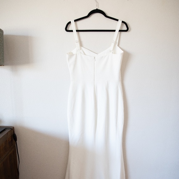 DRESS THE POPULATION Estella White Crepe Trumpet Gown - Picture 4 of 8